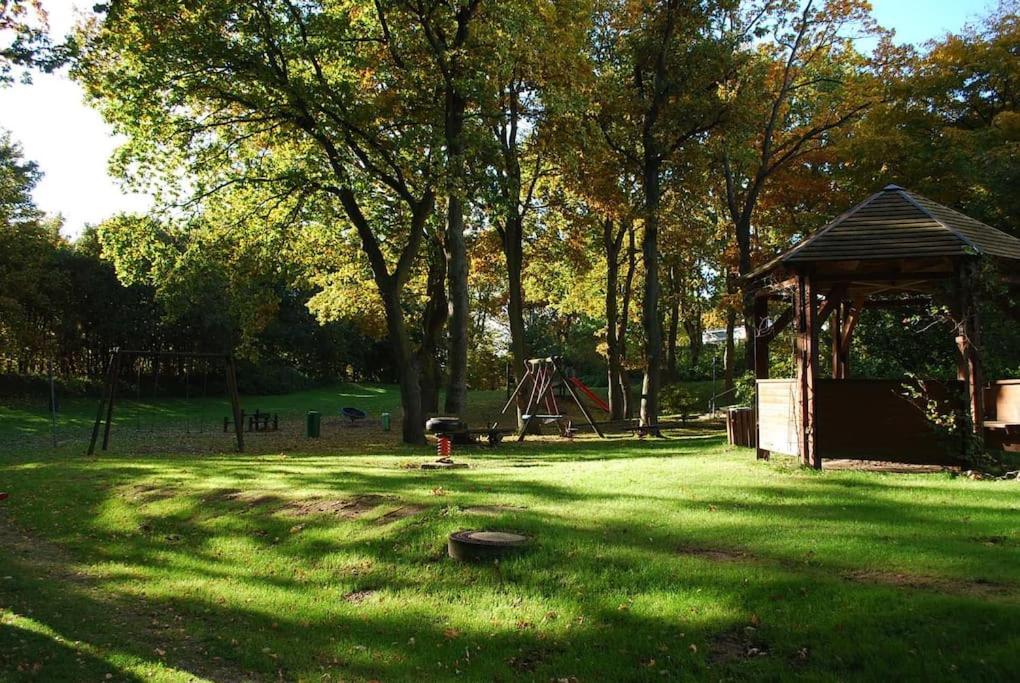 Oase Mit Meerblick, Schwimmbad & Nahe Hansapark, Kostenlos Parken Sierksdorf Luaran gambar